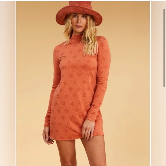 Billabong x Salty Blonde Bodycon Dress - Picture 5 of 8